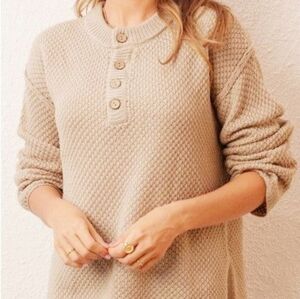NXH Beige Sweater NWT